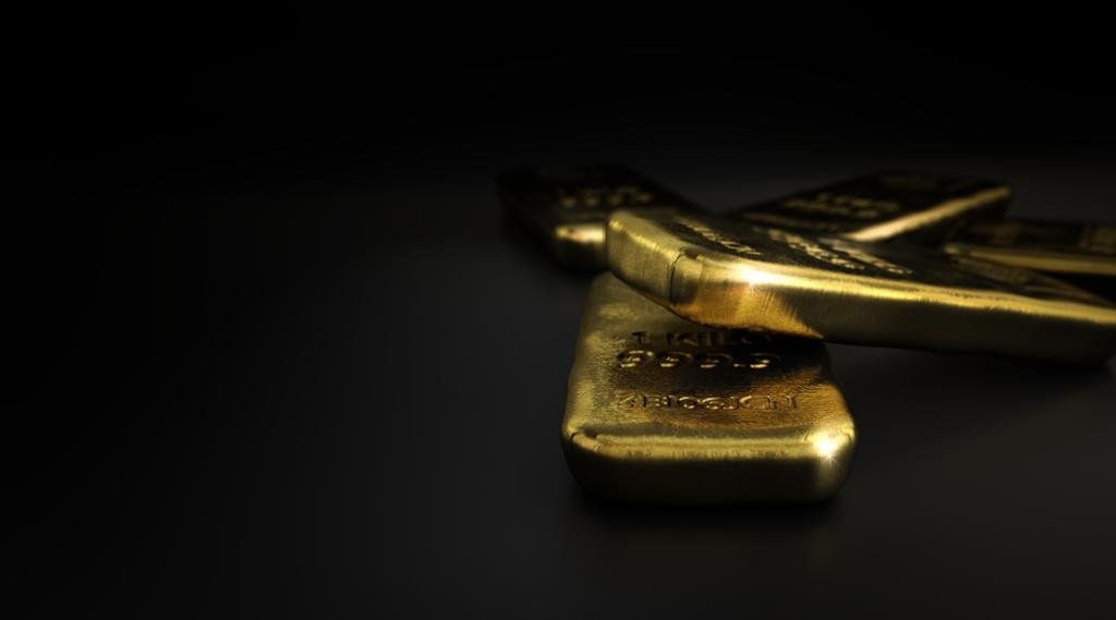 Luxurious Legacies: Unraveling the Mystery of Singapore's 999 Gold Bar